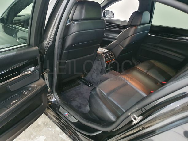 BMW 740D · Ano 2010