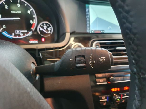 BMW 740D · Ano 2010