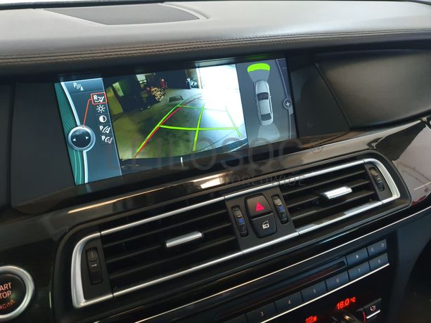 BMW 740D · Ano 2010