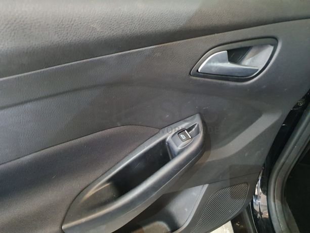 Ford Focus 1.0 · Ano 2017