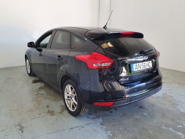 Ford Focus 1.0 · Ano 2017