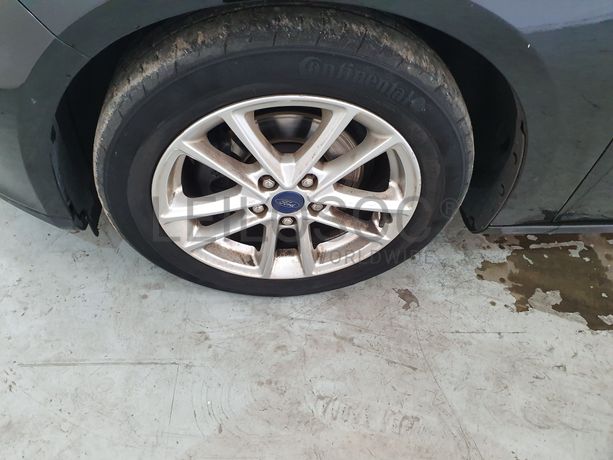 Ford Focus 1.0 · Ano 2017