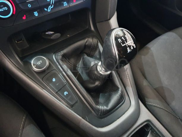 Ford Focus 1.0 · Ano 2017