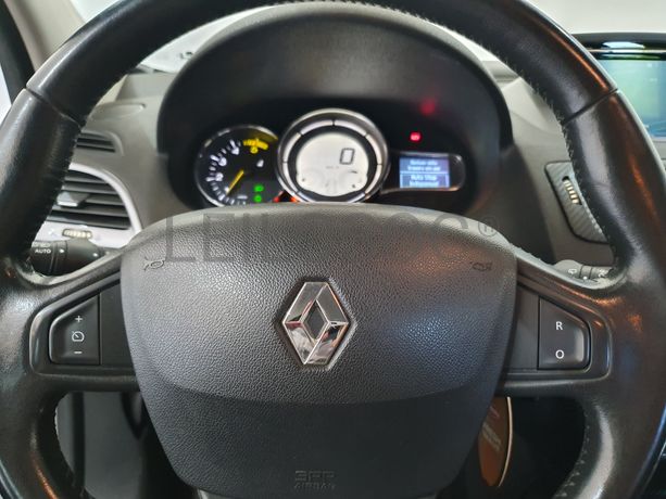 Renault Mégane 1.5 DCI · Ano 2015