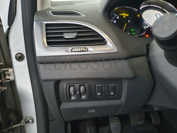 Renault Mégane 1.5 DCI · Ano 2015