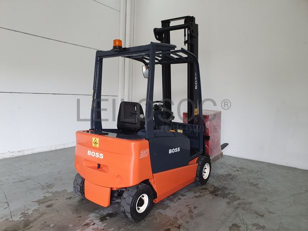 Empilhador Elétrico Boss · Ano 2005