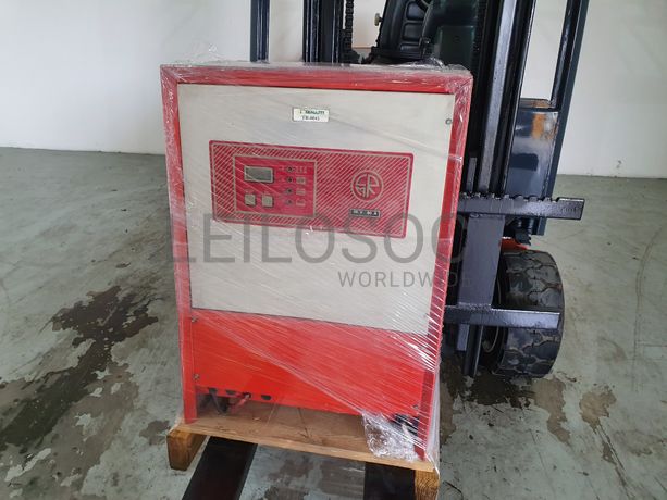 Empilhador Elétrico Boss · Ano 2005