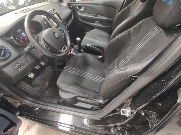 Renault Clio · Ano 2018  92-UT-14