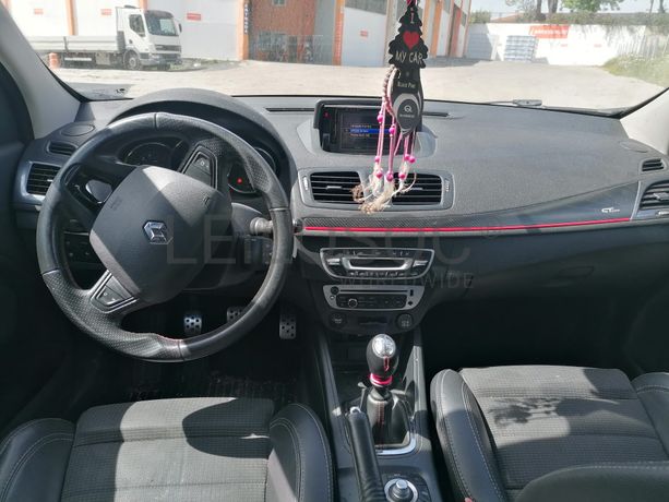 Renault Mégane 1.5 DCI · Ano 2013