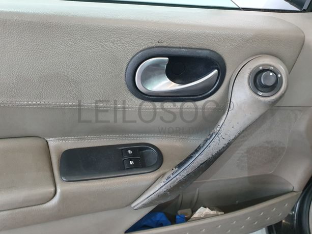 Renault Mégane · Ano 2003