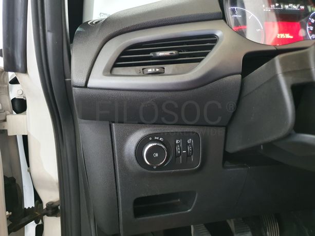 Opel Corsa · Ano 2016