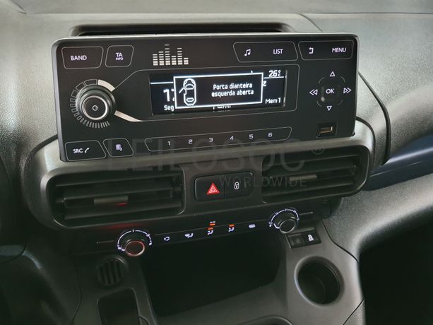 Opel Combo · Ano 2020