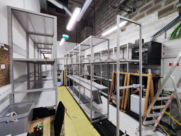 Artigo de Desporto · Equipamento Diverso · Veículo Ligeiro de Mercadorias