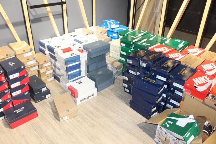 Artigo de Desporto · Equipamento Diverso · Veículo Ligeiro de Mercadorias