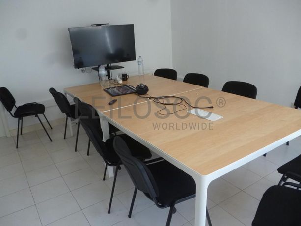 Artigo de Desporto · Equipamento Diverso · Veículo Ligeiro de Mercadorias