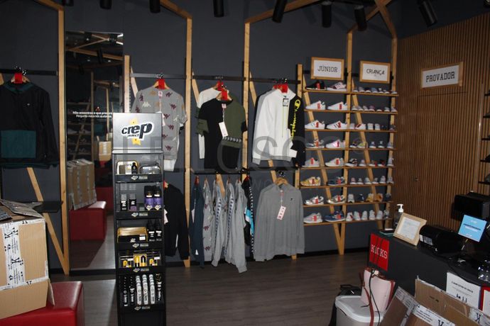 Artigo de Desporto · Equipamento Diverso · Veículo Ligeiro de Mercadorias