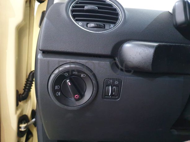 Volkswagen New Beetle Cabriolet 1.4 · Ano 2007