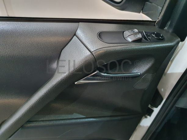 Mercedes-Benz Vito · Ano 2011