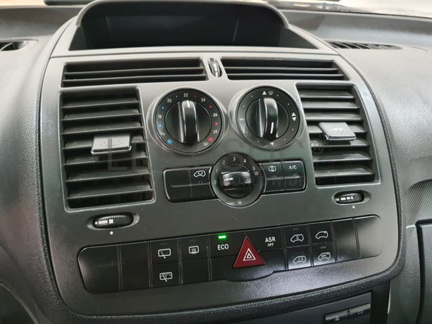 Mercedes-Benz Vito · Ano 2011