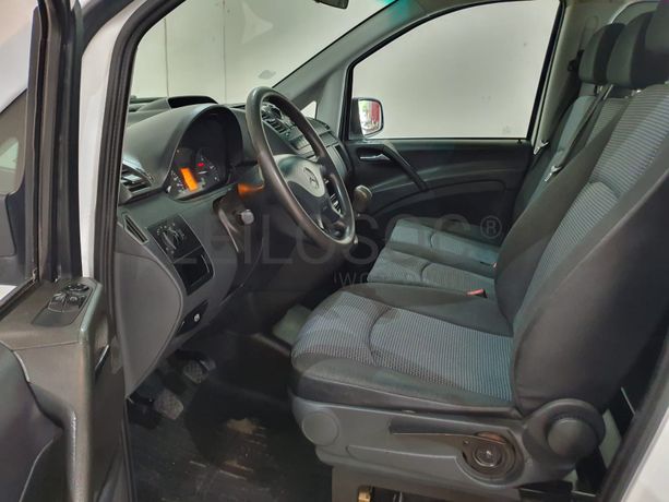 Mercedes-Benz Vito · Ano 2011