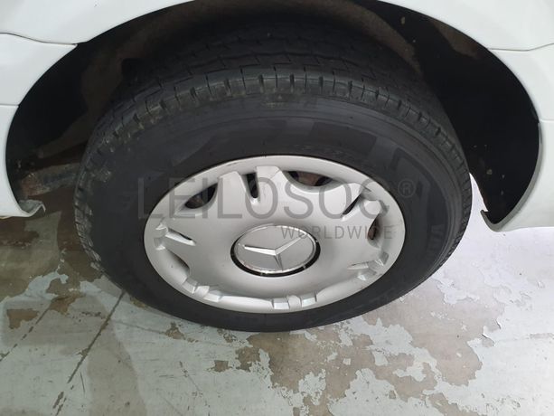 Mercedes-Benz Vito · Ano 2011