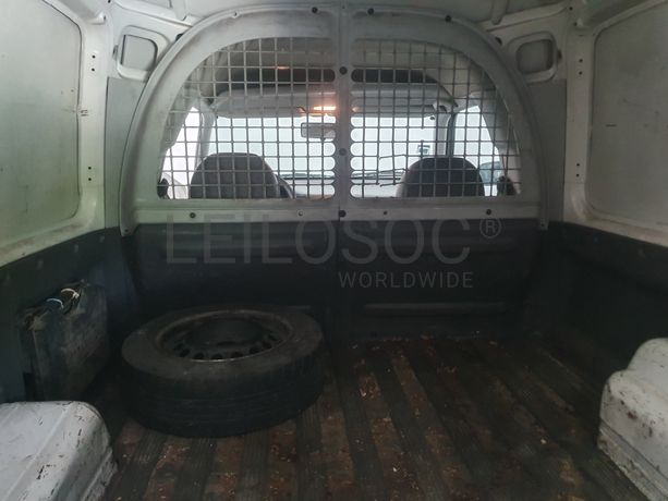 Volkswagen Caddy 1.9 SDI · Ano 2003