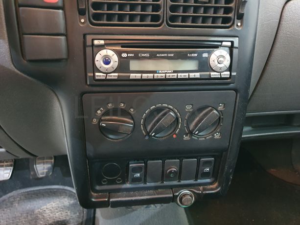 Volkswagen Caddy 1.9 SDI · Ano 2003