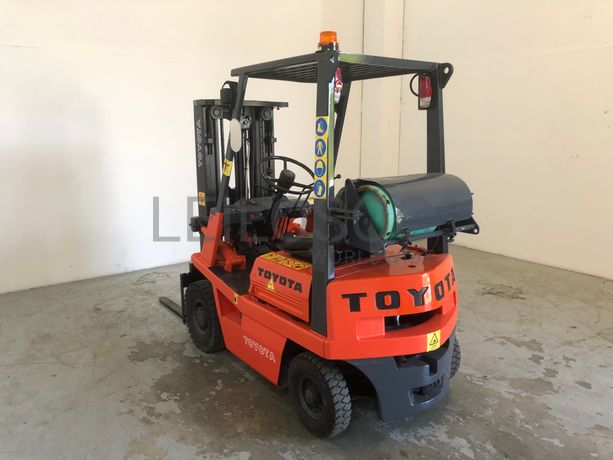 Empilhador Gás Toyota