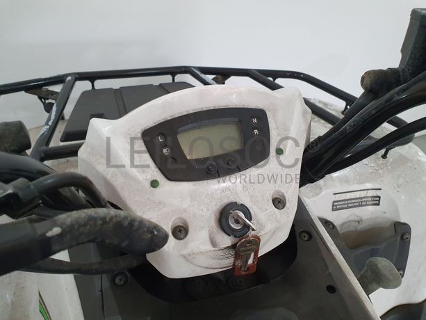 Moto 4 Kawasaki KVF300 · Ano 2015