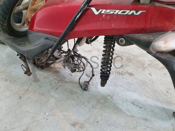 Motociclo Honda Vision NSC 110 · Ano 2013