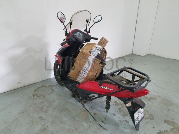 Motociclo Suzuki UK 110 Adress · Ano 2016