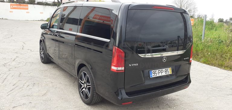 Mercedes-Benz V250 Bluetec 2.2 · Ano 2015