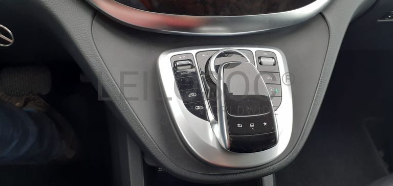 Mercedes-Benz V250 Bluetec 2.2 · Ano 2015