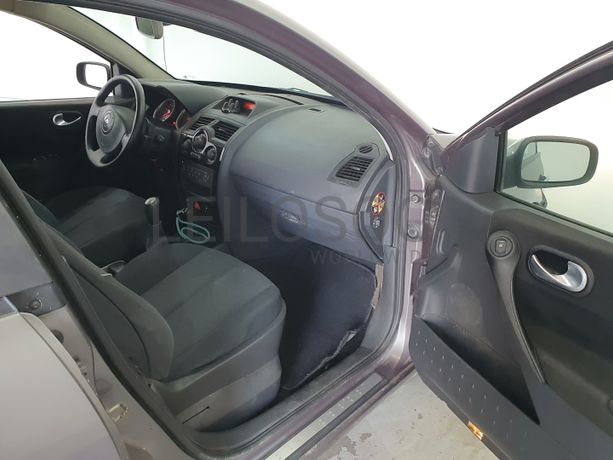 Renault Mégane 1.5DCI · Ano 2004
