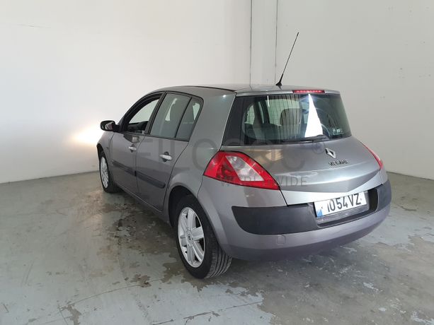Renault Mégane 1.5DCI · Ano 2004
