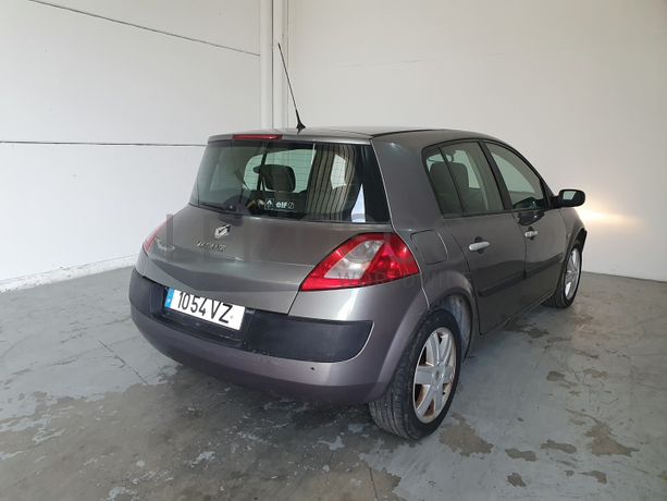 Renault Mégane 1.5DCI · Ano 2004