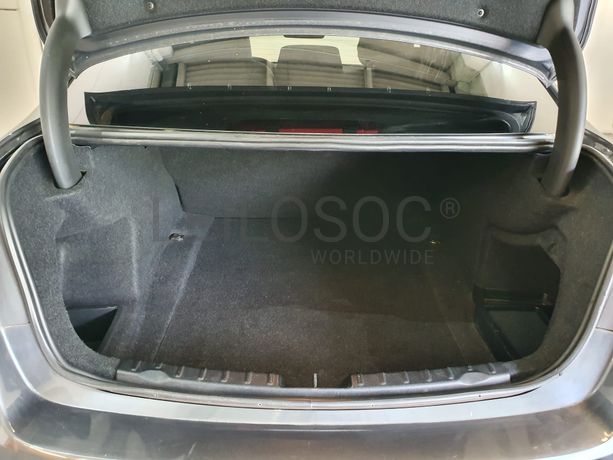 BMW 320D · Ano 2013