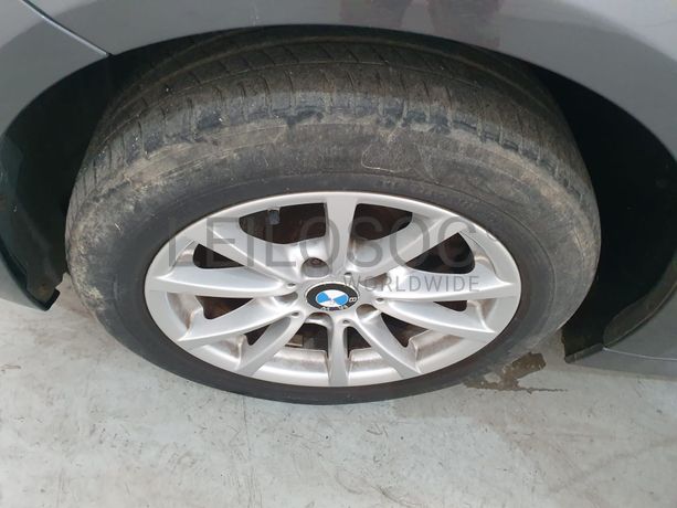 BMW 320D · Ano 2013