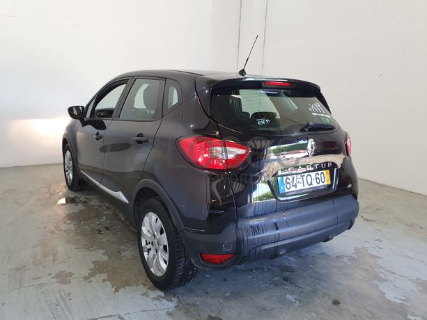 Renault Captur 1.5 DCI · Ano 2014
