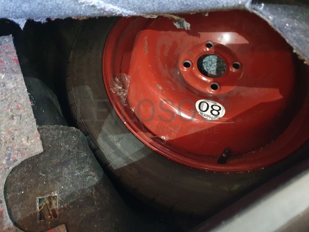 Renault Captur 1.5 DCI · Ano 2014