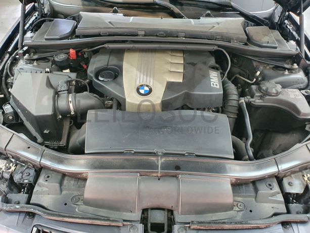 BMW 318D · Ano 2008