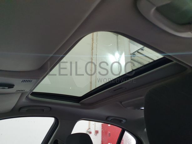 BMW 318D · Ano 2008