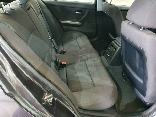 BMW 318D · Ano 2008