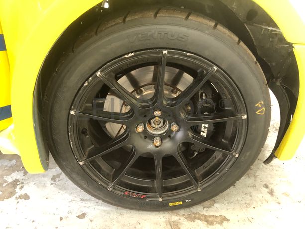 Renault Clio · Ano 2001