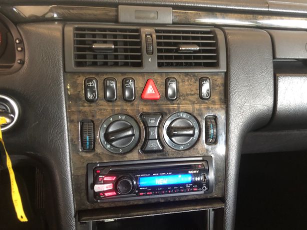 Mercedes-Benz E300 · Ano 1997