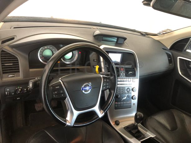 Volvo XC60 · Ano 2010