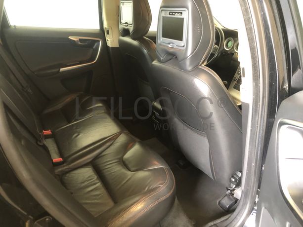 Volvo XC60 · Ano 2010