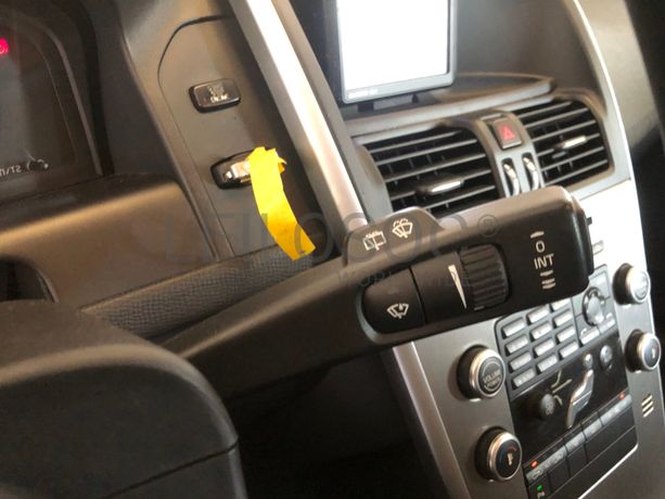 Volvo XC60 · Ano 2010