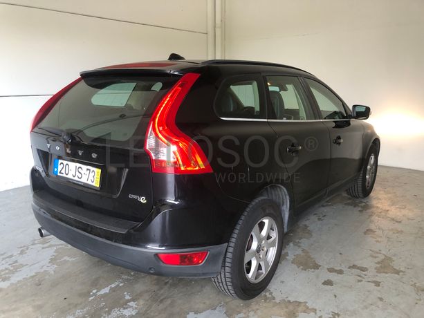 Volvo XC60 · Ano 2010