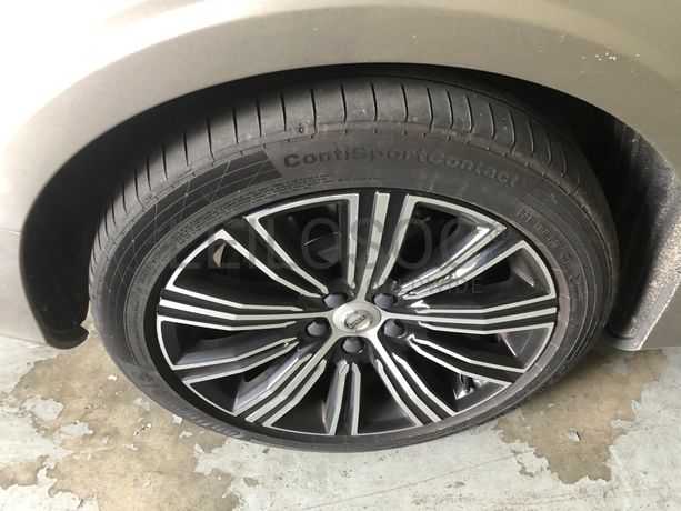 Volvo V60 2.0 T8 AWD TE Inscription · Ano 2019